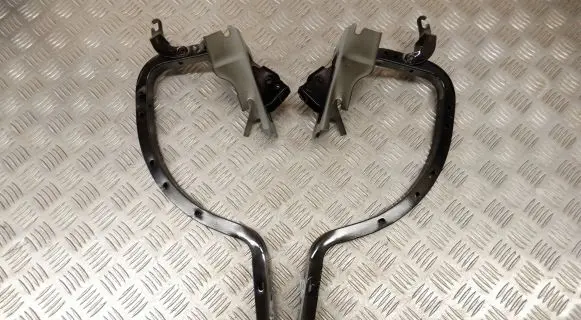 Lexus ES 250 - 300 - 330 Tailgate/trunk/boot hinge 6457233071