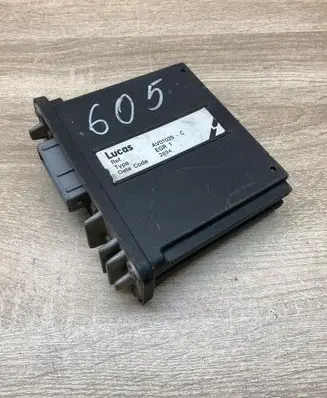 Peugeot 605 Comfort/convenience module 7186602 AV01025C