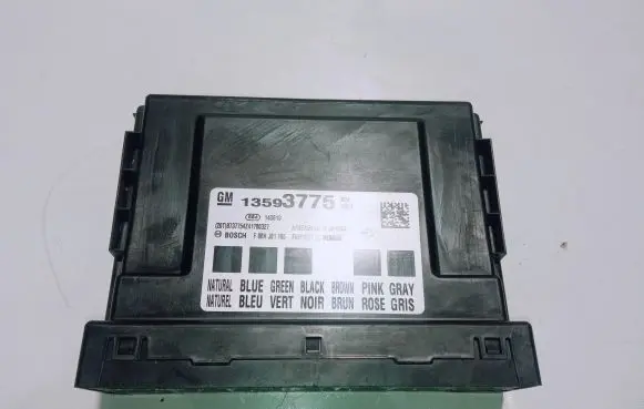 Opel Insignia A Comfort/convenience module 13593775 F00HJ01185 140619
