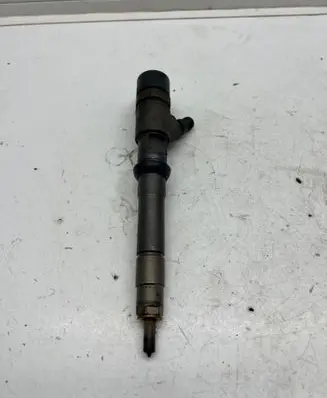 Iveco Daily 6th gen Fuel injector 504389548 0986435 7ZHF1E7F
