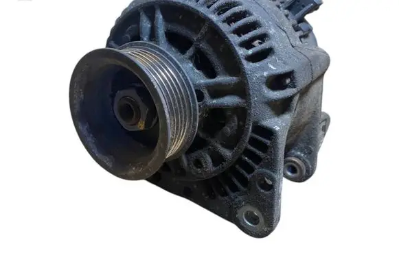 Volkswagen II LT Generator/alternator 028903027N 0123320018