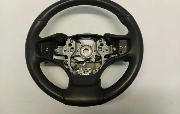 Lexus ES 300h Steering wheel