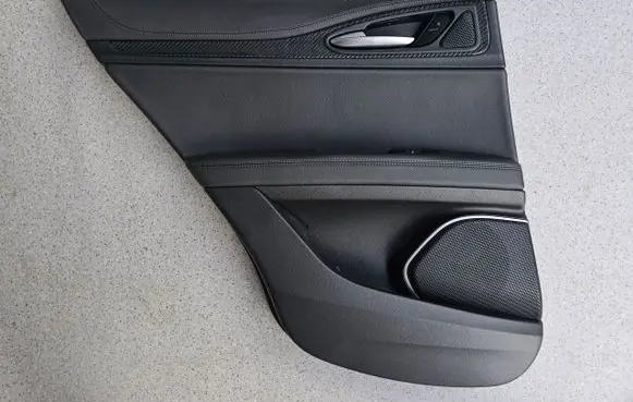 Alfa Romeo Stelvio Rear door card trim 