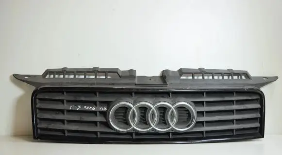 Audi A3 S3 8L Front grill