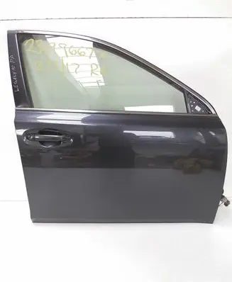 Subaru Legacy Front door