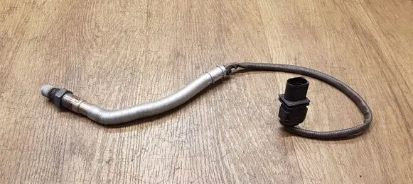 Mercedes-Benz C W205 Lambda probe sensor A0005423100