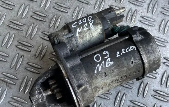 Mercedes-Benz C W204 Starter motor A0061514601 4280004600 06L00