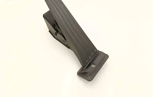 BMW X3 G01 Accelerator throttle pedal 6889818 6993511