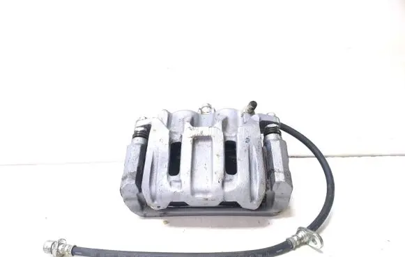 Honda CR-V Front brake caliper