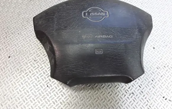 Nissan Terrano Steering wheel airbag