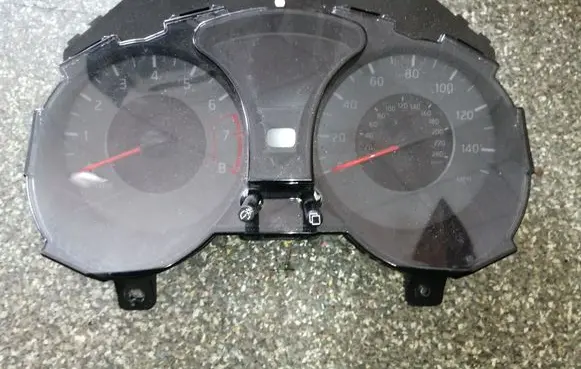 Nissan Juke I F15 Speedometer (instrument cluster) 1TU5B XRL3