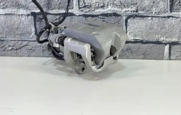 BMW X3 G01 Rear brake caliper 6887386 42.20.330