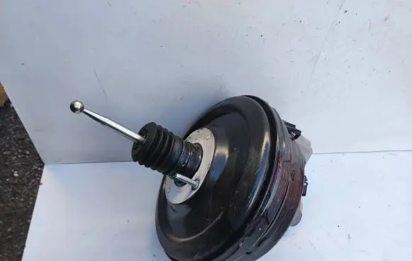 Porsche Cayenne (92A) Brake booster 7P0612101B