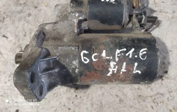 Volkswagen Golf IV Starter motor 0001121006
