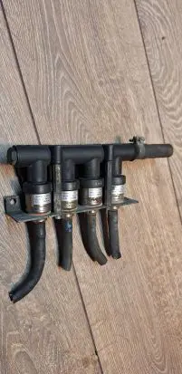 Dodge Caravan Fuel injectors set 67r016409