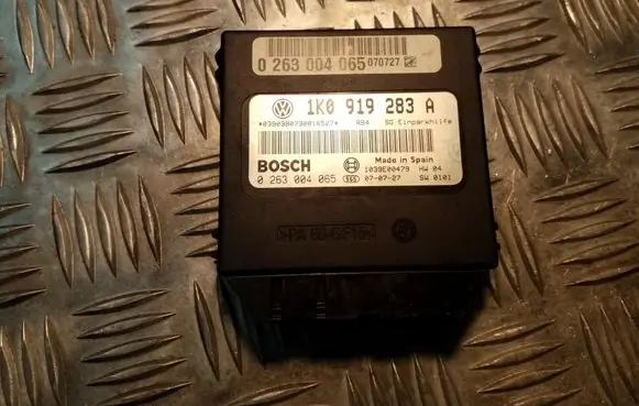 Volkswagen Golf V Parking PDC control unit/module 1K0919283A