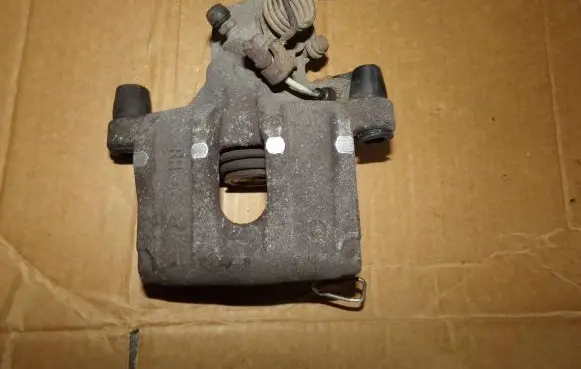 Mazda 5 Rear brake caliper