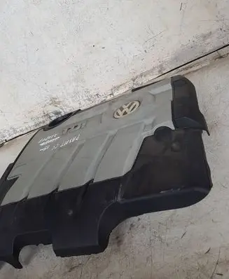 Volkswagen PASSAT CC Engine cover (trim)