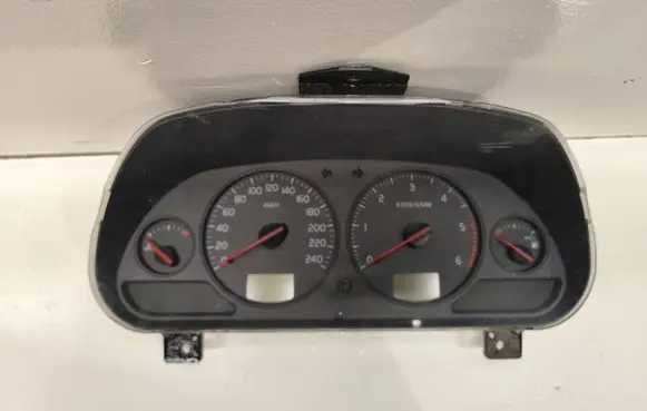 Volvo S40, V40 Speedometer (instrument cluster) 30623048 30623974A 03W04D3