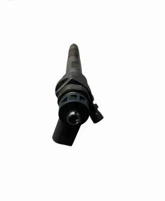 Volkswagen PASSAT B7 Fuel injector 03L130277J