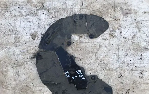 Ford Mustang VI Front brake disc dust cover plate FR3C2K005CC K16ZW3