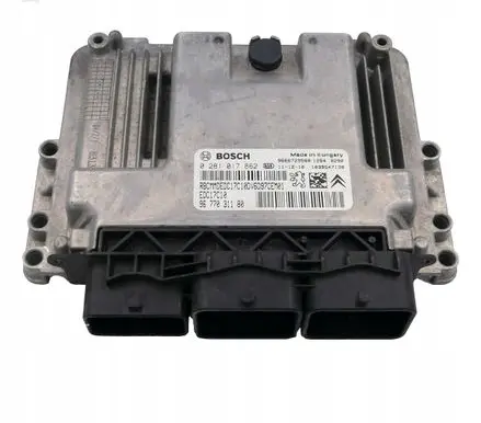 Citroen C4 II Engine control unit/module 9677031180
