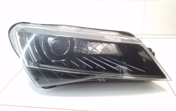 Skoda Superb B8 (3V) Headlight/headlamp 4G0907397Q 4H0941329 8K0941597B