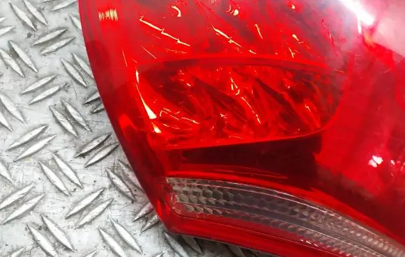 Toyota RAV 4 (XA30) Rear/tail lights