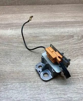Nissan Primera Plug wire NissanPlug