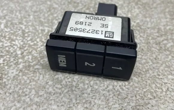 Opel Insignia A Seat memory switch 13273505