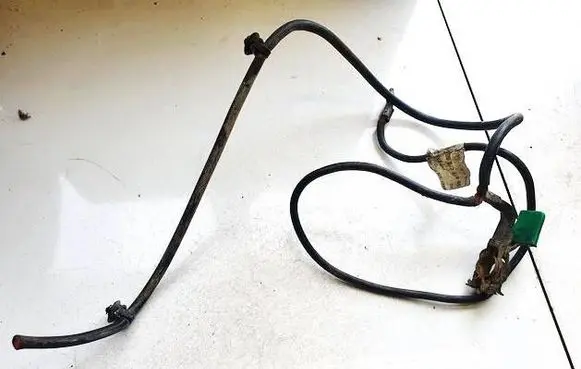 Citroen C5 Positive cable (battery) 9647927380