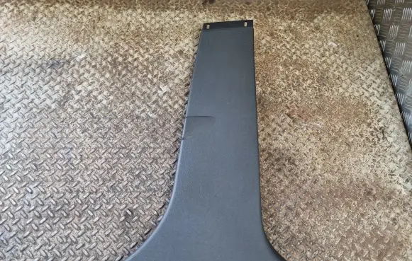 Ford Focus (B) pillar trim (bottom) BM51A243W06D