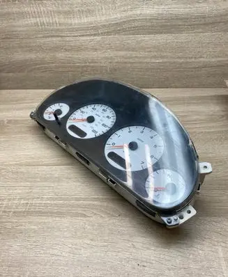 Dodge Caravan Speedometer (instrument cluster) P04685748AEG
