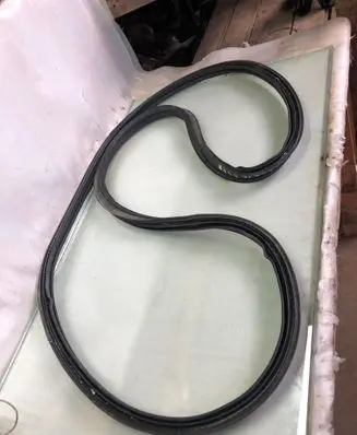 Nissan Juke II F16 Trunk rubber seal (body) 