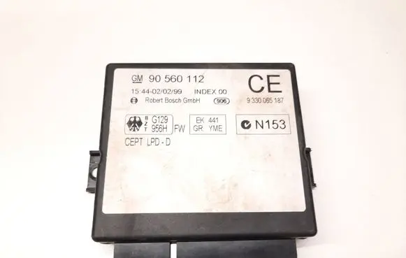 Opel Astra G Door central lock control unit/module 90560112