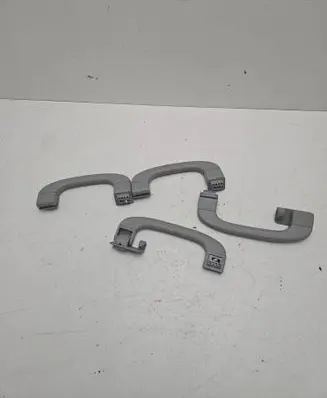 BMW 5 E60 E61 A set of handles for the ceiling 7033659