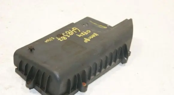 Renault Kangoo I Air filter box cover 7700869136 770027367