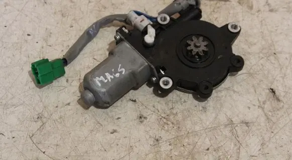 Subaru Forester SG Rear door window regulator motor
