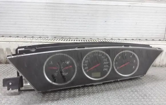 Nissan Primera Speedometer (instrument cluster) AU8192X53445