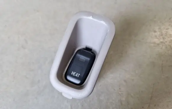 Mitsubishi L200 Other switches/knobs/shifts 
