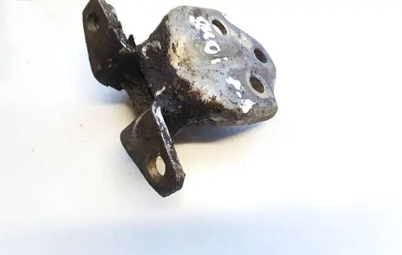 Mitsubishi Pajero Sport I Front door upper hinge