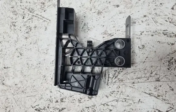 Mercedes-Benz C W206 Radiator mount bracket A2066201700