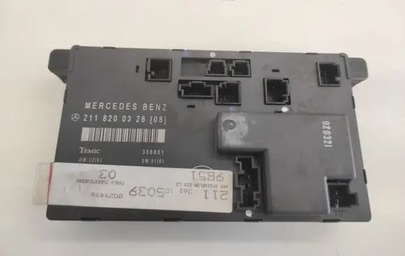 Mercedes-Benz E W211 Door control unit/module 2118200326 211361125039