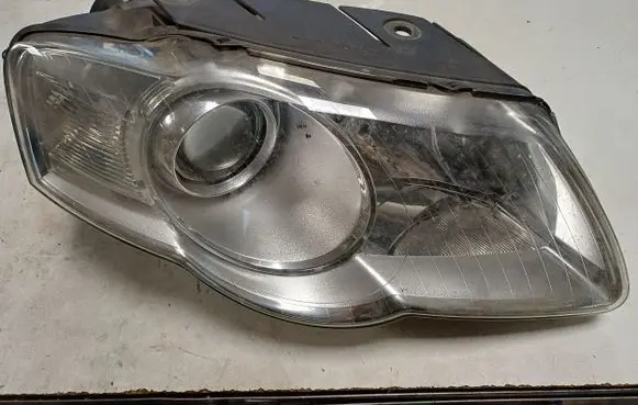 Volkswagen PASSAT B6 Headlight/headlamp 3C0941006T
