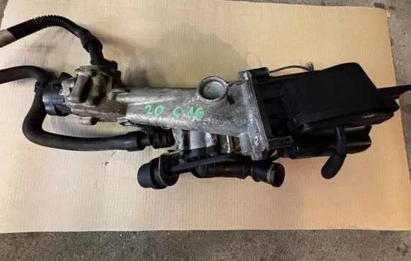 Opel Insignia A EGR valve 55566052