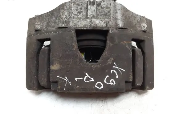 Volvo XC90 Front brake caliper 30657303