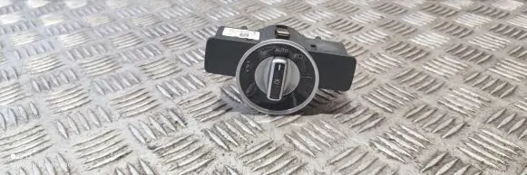 Mercedes-Benz CLS C218 X218 Light switch A2129051151