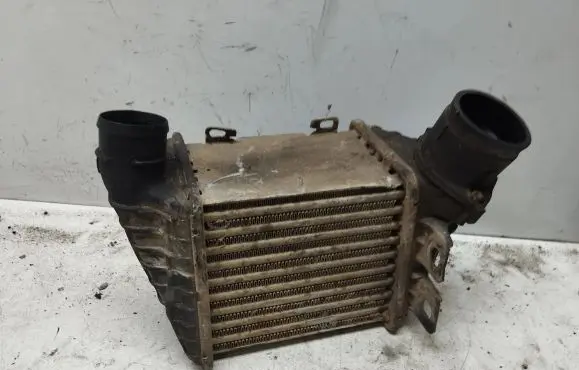 Volkswagen Golf III Intercooler radiator
