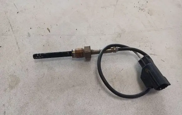Volvo V50 Exhaust gas temperature sensor 30713739A