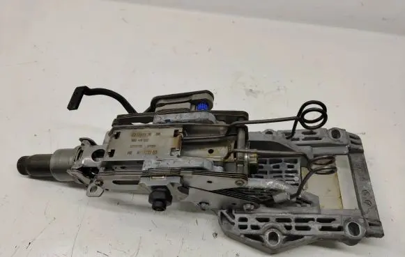 Audi A4 S4 B5 8D Steering wheel axle 8D0419502 30556196 00088